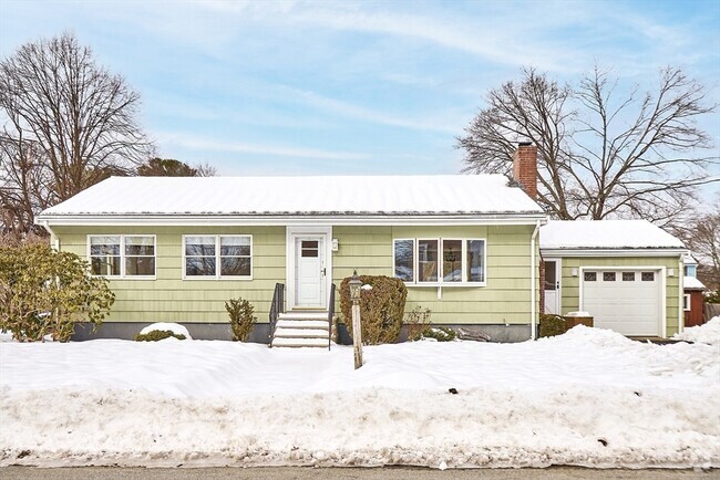 Building Photo - 4 Parkman Rd Rental