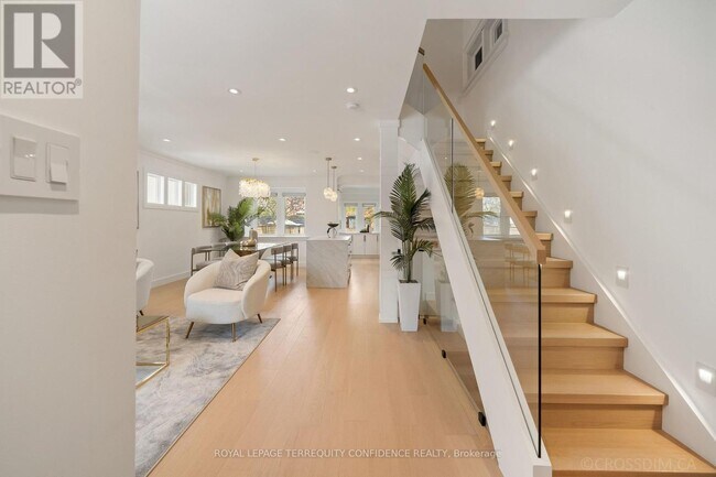 Photo - 68 Cranbrooke Ave