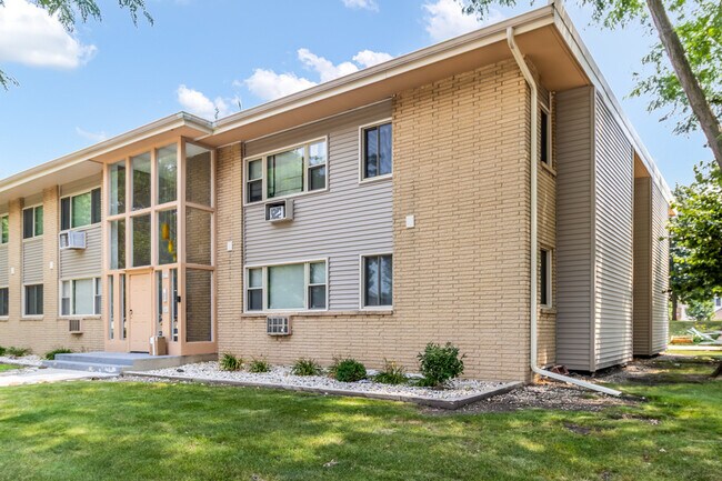 Photo - 4222 S 51st St Unidad 2