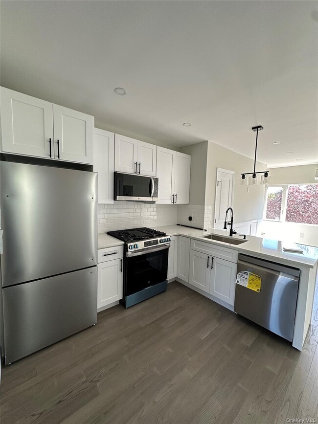 Building Photo - 20-40 41st St Unit 2