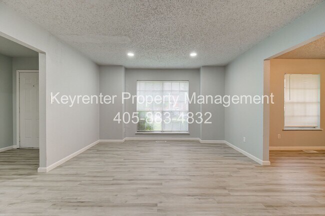 Photo - REMODELED 2 Bed 2 Bath 1 Mile West from Campus!