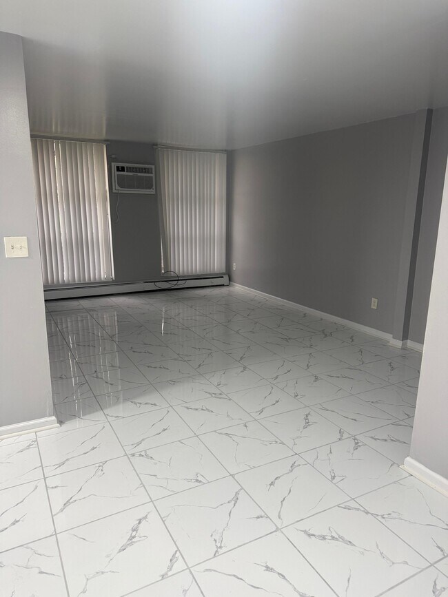 Dolson Arms Apartments