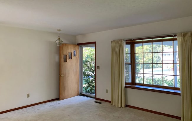 Photo - Charming 3 Bedroom 1.5 Bath Home