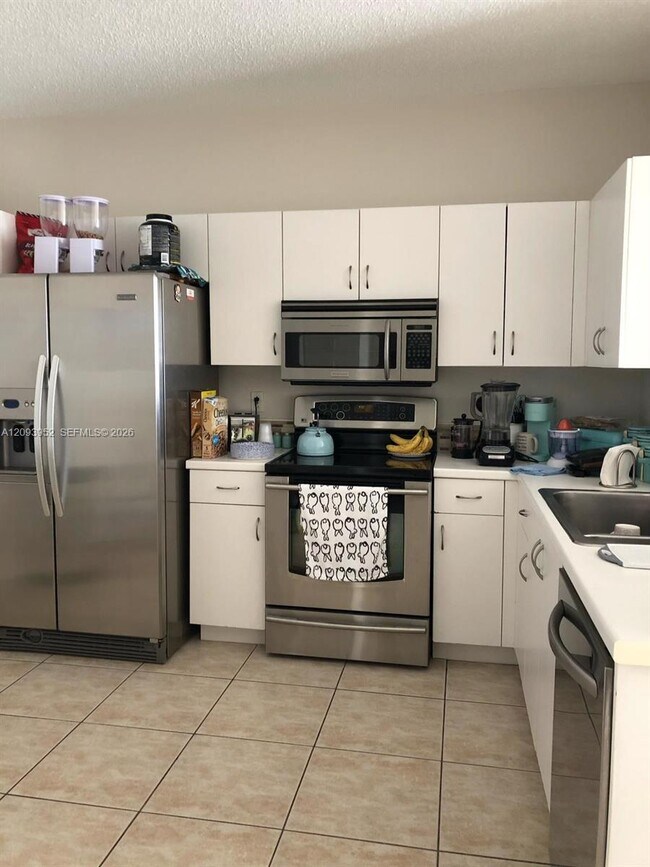 3684 San Simeon Cir