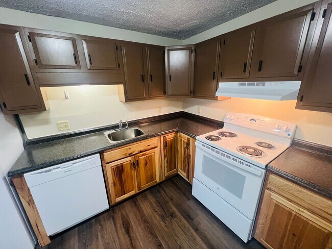 Photo - 1107-1111 Burns Ave Unit 1111 Burns Avenue