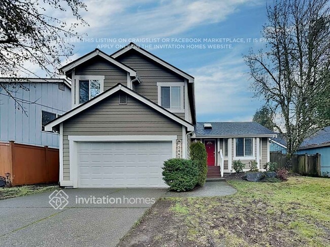 Building Photo - 5443 Komachin Loop SE