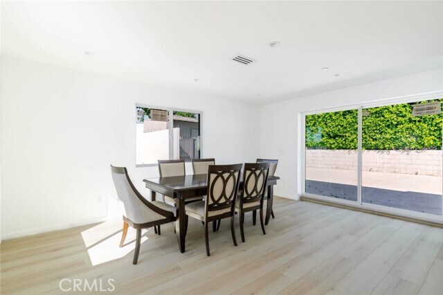 Photo - 9813 Foothill Blvd