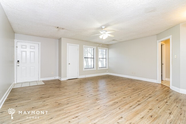 Photo - 2442 Chauncey Ln