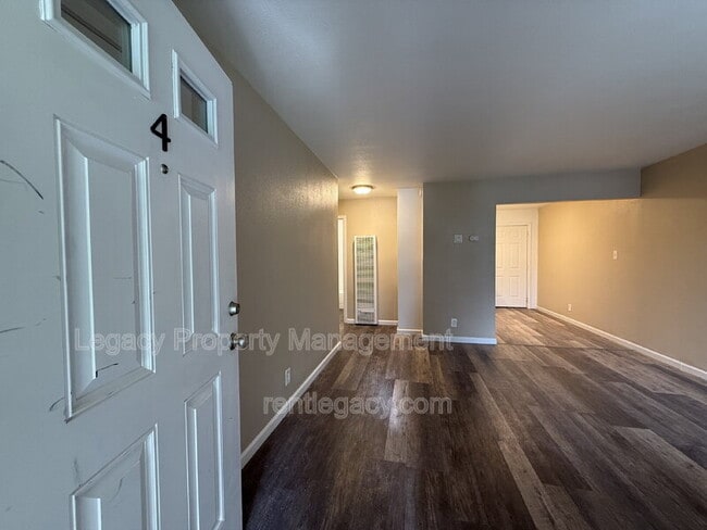 Photo - 3715 46th Ave Unit Apt 4