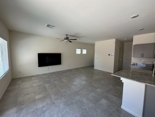 Photo - 1782 Kylie River Pl