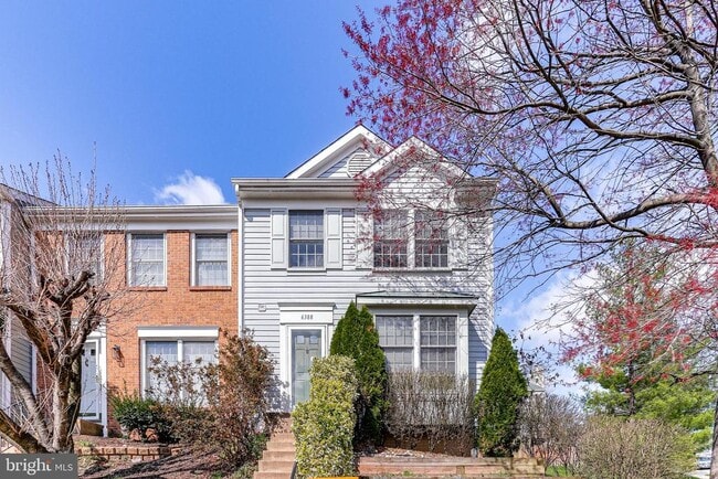 Photo - 6388 New Haven Ct Townhome