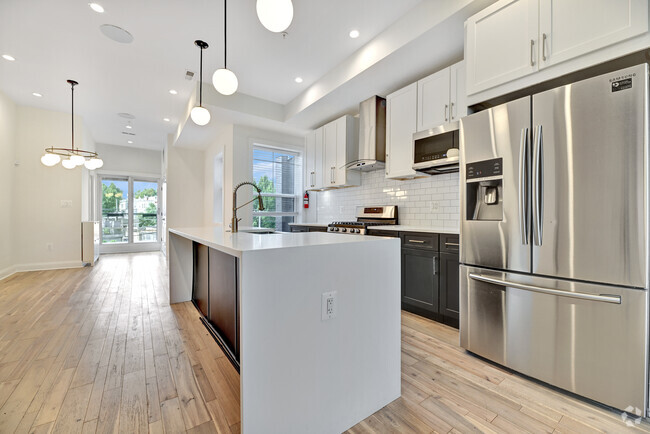 Building Photo - 1310 Spring Rd NW Unit B Rental