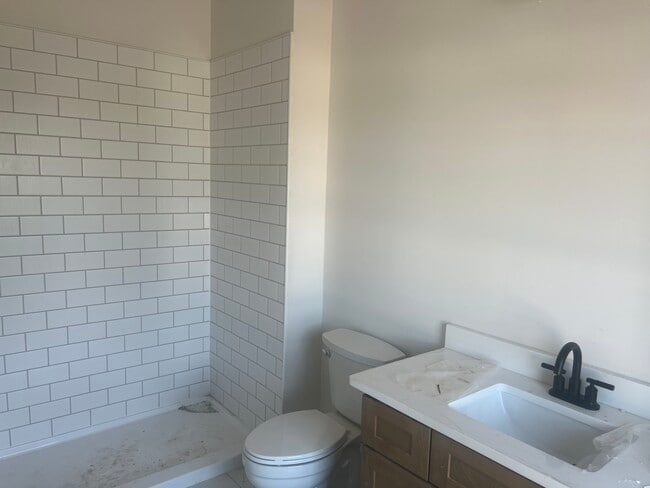205 Walker St Unit B