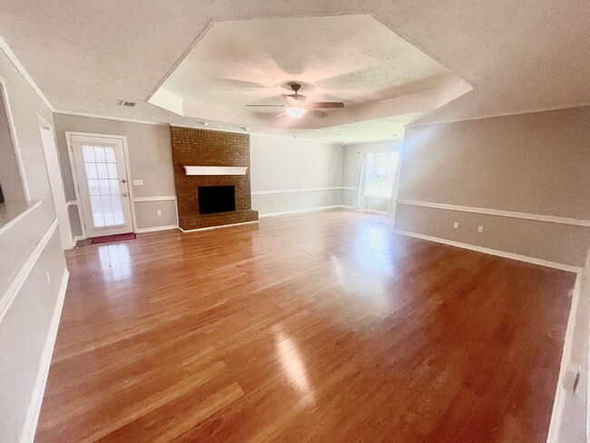 Photo - Spacious 4/2 on Corner Lot for Rent in Bra...