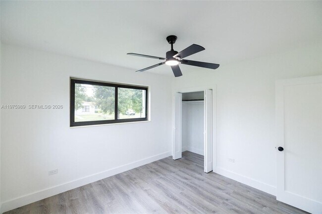 Photo - 3401 SW 17th St Unit 3401