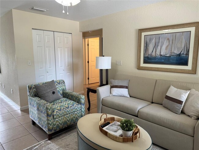 Photo - 5730 NE 33rd St