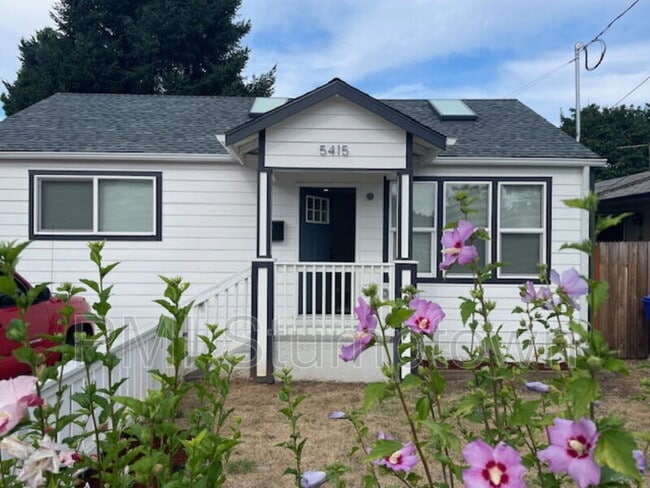 Building Photo - 5415 SE 86th Ave Rental