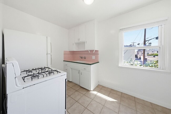 Photo - 69 Glendora Ave Unit 69 Glendora 4