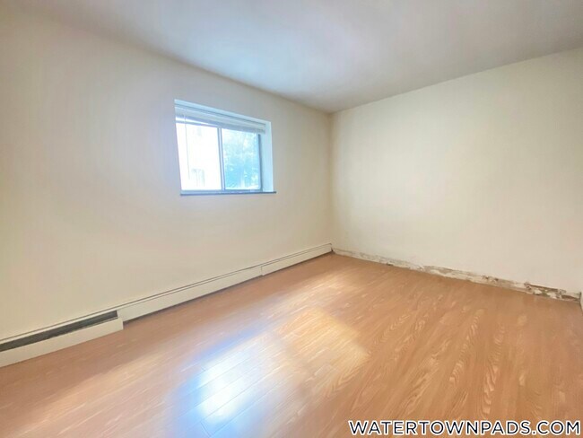 Photo - 10 Riverside St Unit G4