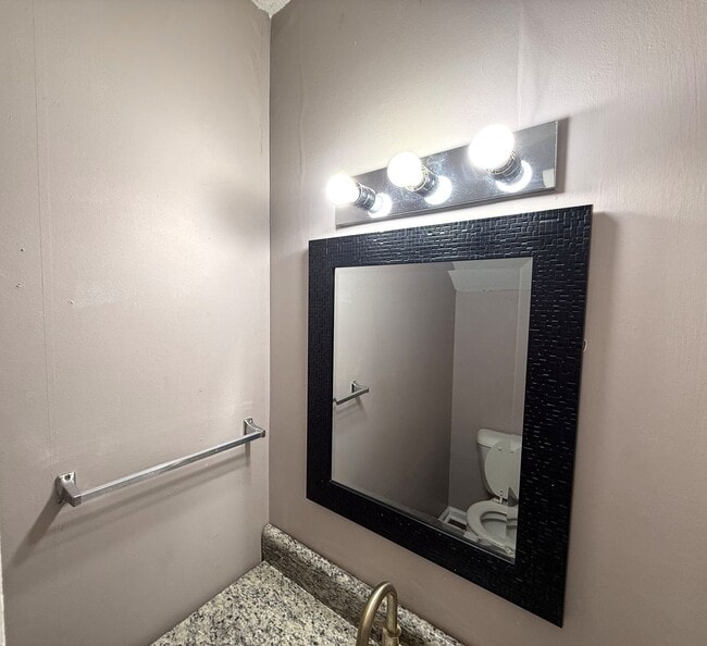 Photo - 2213 Spence Cir Unit 2