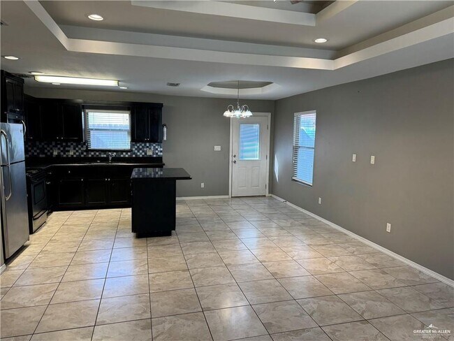 Photo - 11 N Ebony St Unit 3