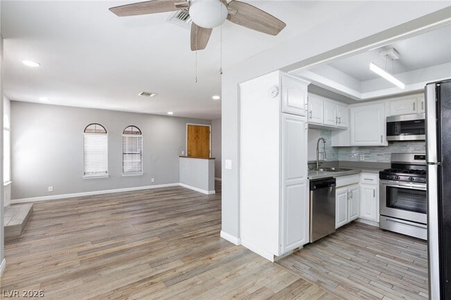 Photo - 4069 Nook Way Unit D