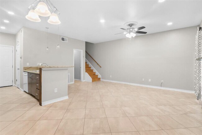 Photo - 7339 Regency Square Ct