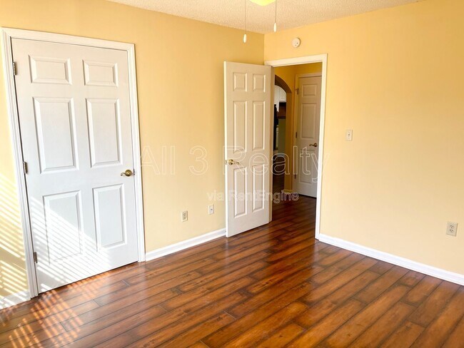 Photo - 8192 Hynds Springs Ln