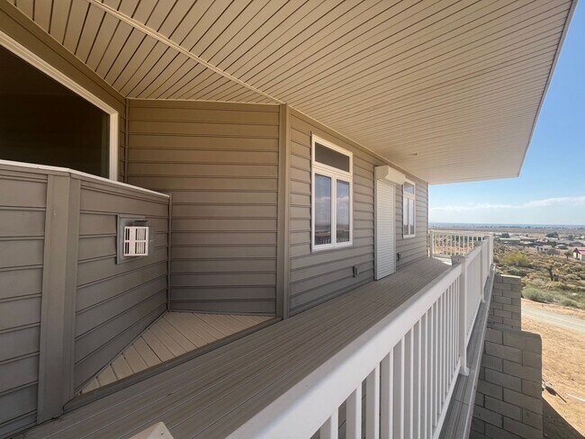 Photo - 3 bedroom 2.5 bath in the Mariana Ranchos !!