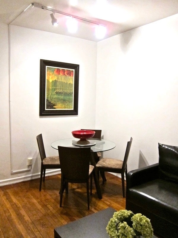 Photo - 448 E 87th St Unidad 1B