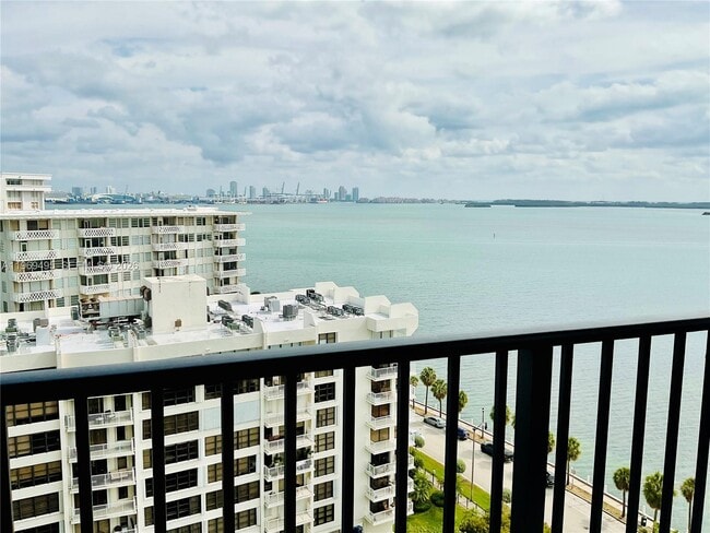 Photo - 1450 Brickell Bay Dr Unidad 1602