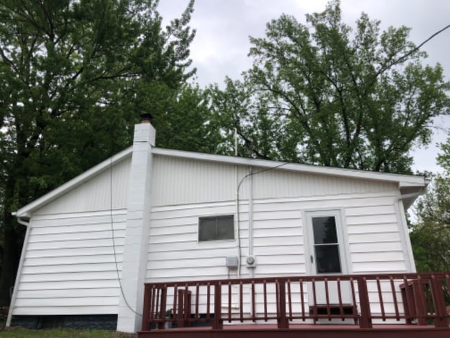 Photo - 133 Lakeside Dr