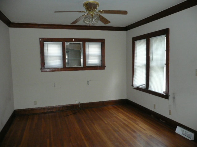 Photo - Available NOW! Great location *2Bed+Loft*1Bath home in Minneapolis