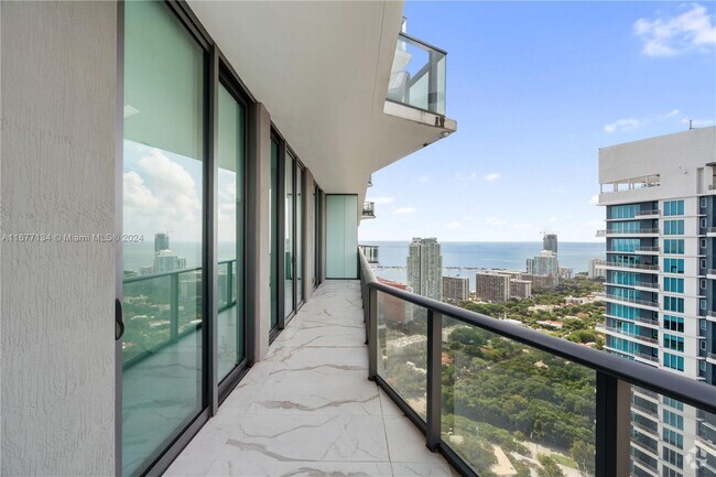 Building Photo - 1300 S Miami Ave Unit PH4909 Rental