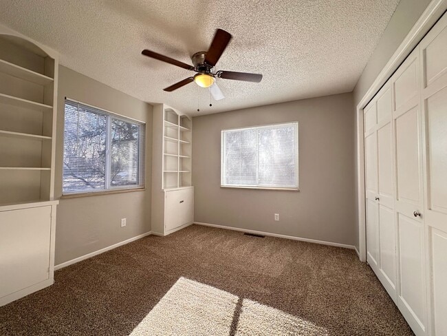 Photo - 2015 Pine Grove Ave