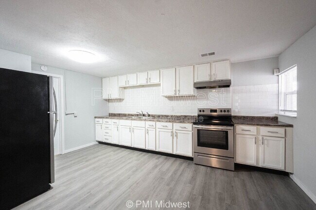 Photo - 1626 S Ritter Ave