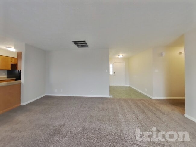 Photo - 1712 Beckenbauer Ln