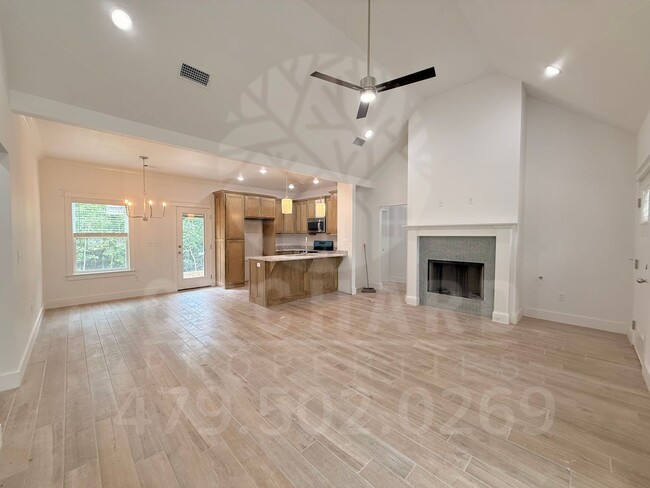 Building Photo - Bella Vista Single-Family Home- 2 Bed/ 2 Bath- Stunning Fernley Plan