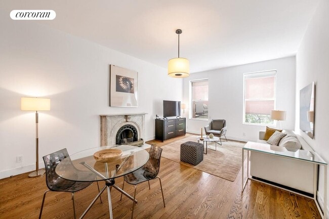 Photo - 120 E 19th St