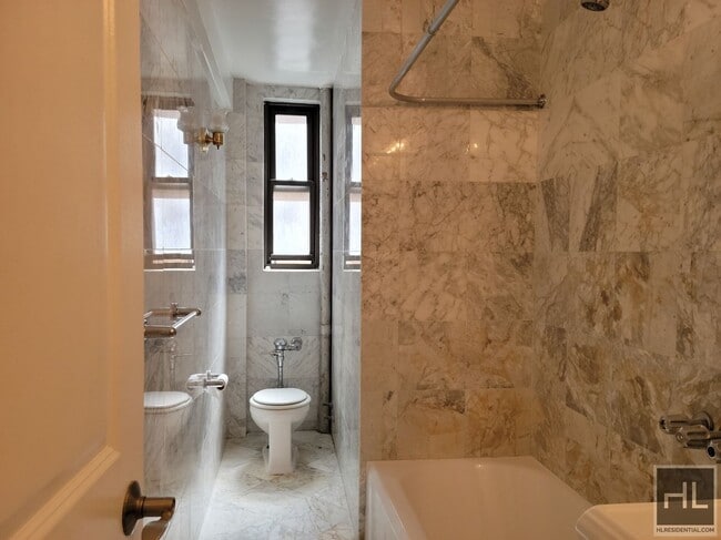 Photo - EAST 56 STREET Unit 3D