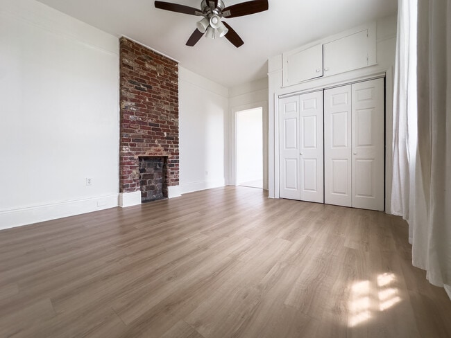 Photo - 1730 Allen St