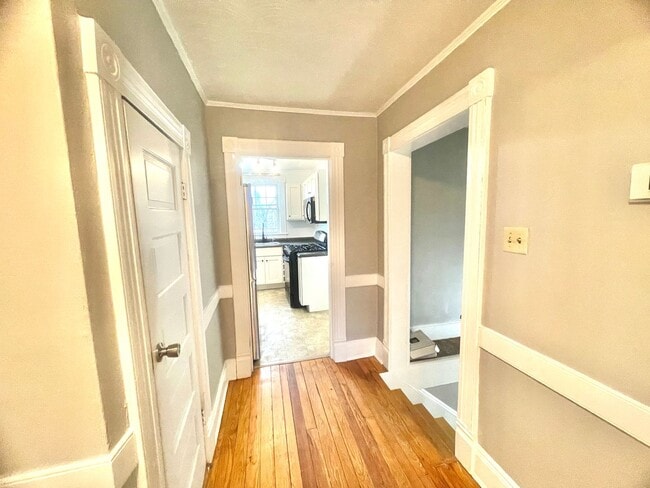 Photo - Stunning spacious 2nd floor apartment with Water View!