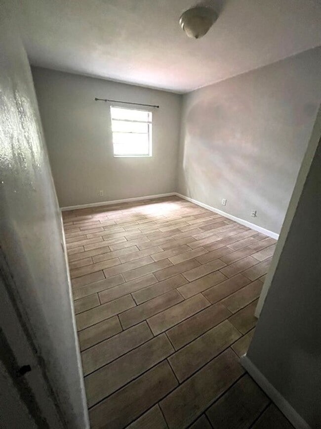 Photo - 3/2 single-family home in NE Ocala