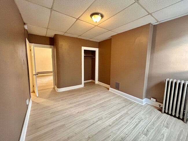 Building Photo - 212 E Lemon St Unit Apt 4