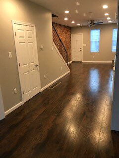 Photo - 2113 E Cambria St