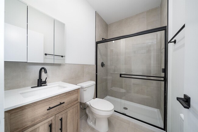 Photo - 224 Garfield Ave Unit 3C