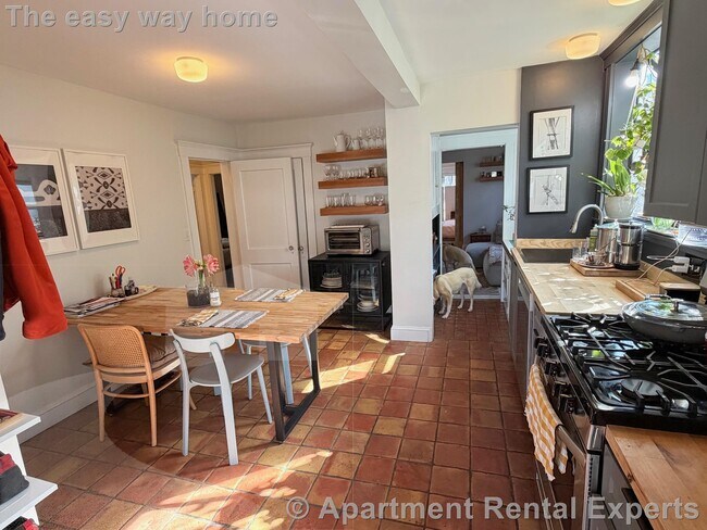 Photo - 138 Larch Rd