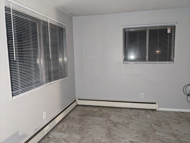 Photo - 4923 Devonshire Rd