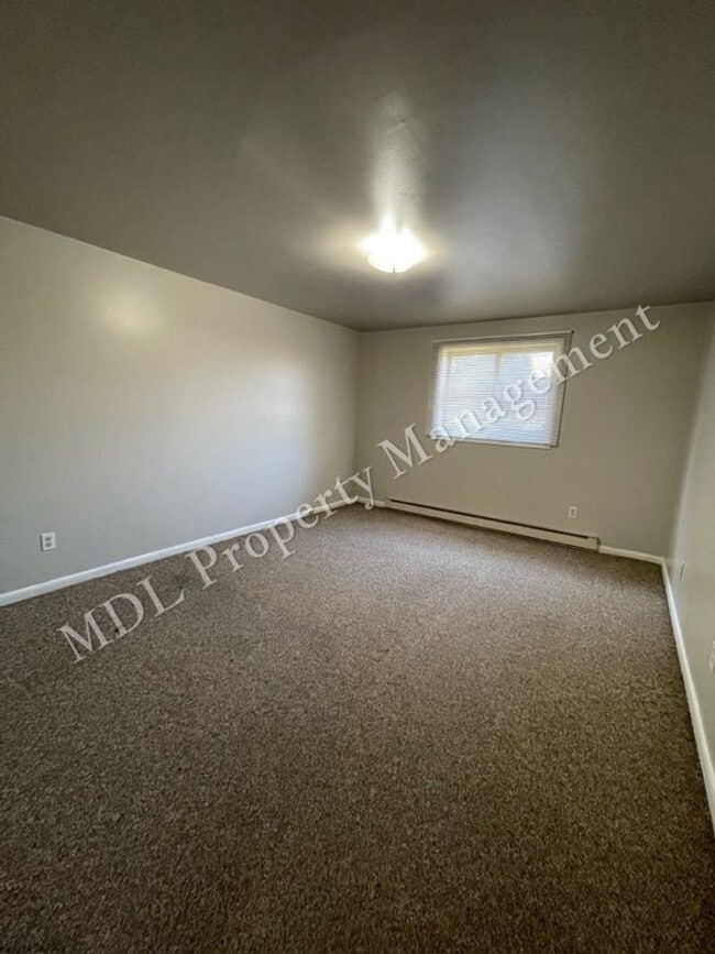 Photo - 121 N Woodbridge St Unidad 1-10