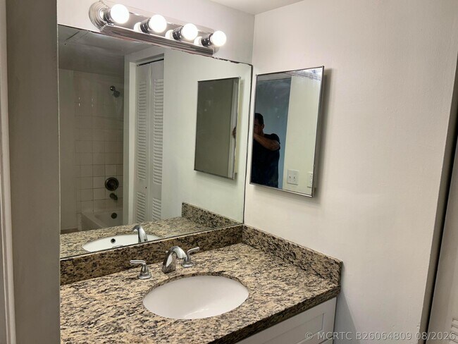 7872 Sonoma Springs Cir Unit 103